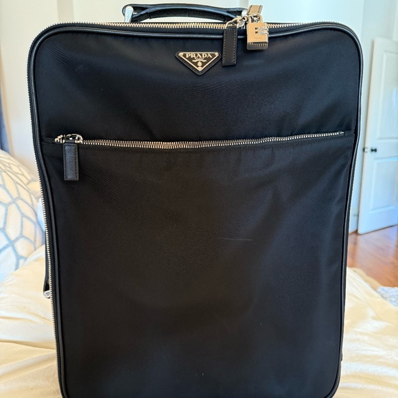 Prada Roller Carry On Suitcase in Excellent Condition - Picture 1 of 7
